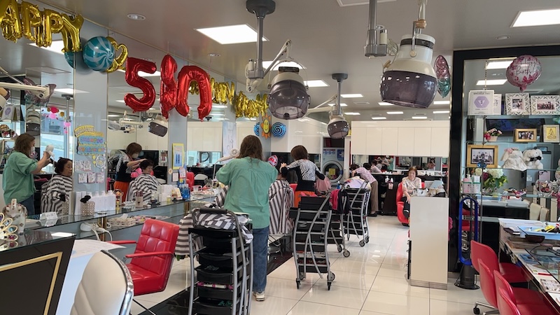 本店の営業中の様子