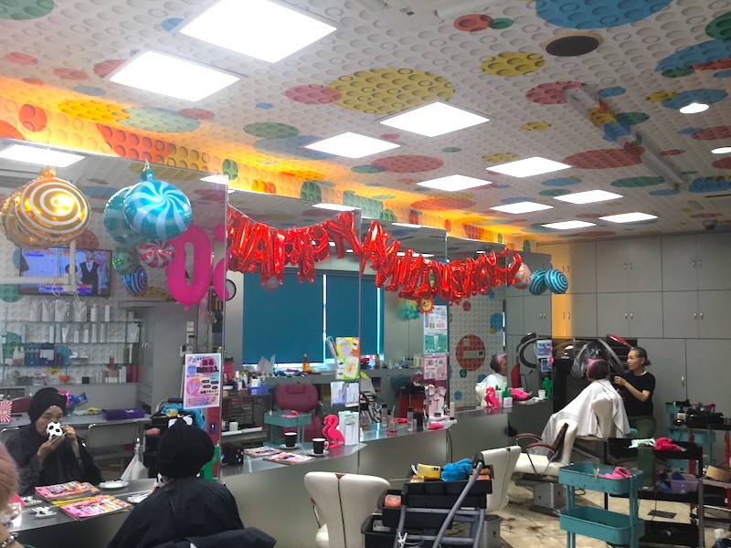 フローレス店の営業中