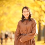 秋　女性　へアルタイル