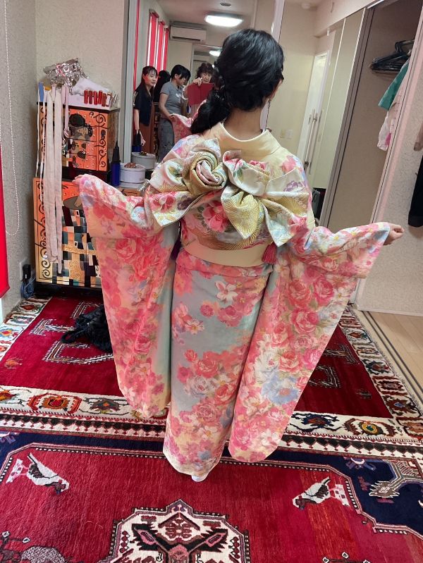 着付けした女性